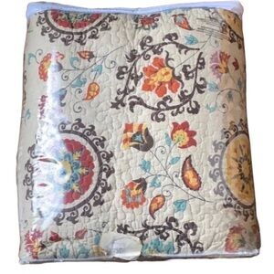 Floral Patterned Quilt